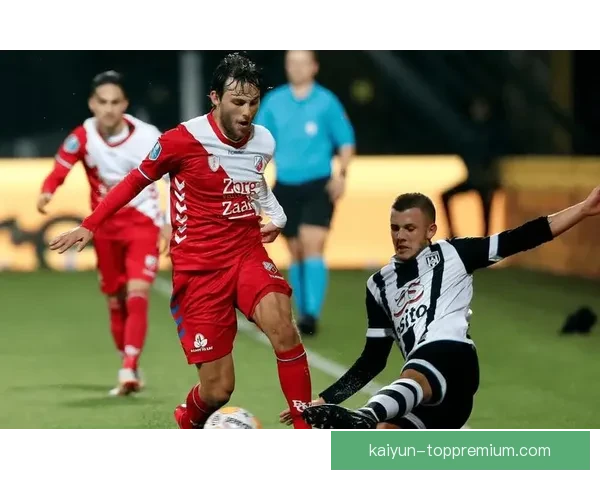 Musiala 在训练中的表现稳健，备受媒体关注